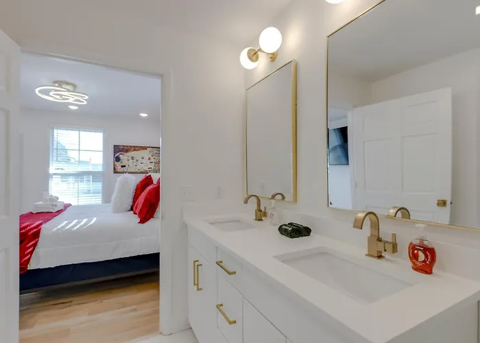 The Nashville Note Music City Stay And Modern